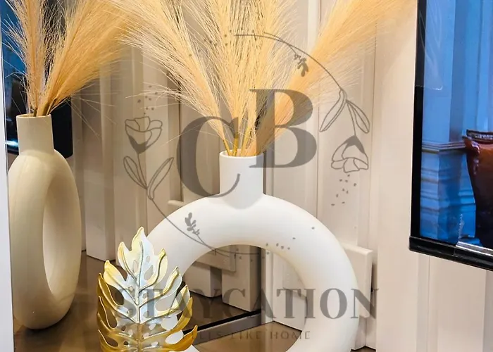 C&b By Shore Residences Apartahotel Manila