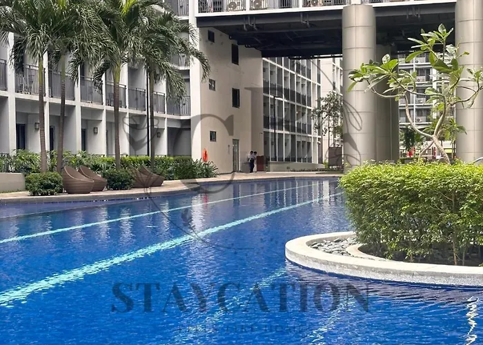 C&b By Shore Residences Apartahotel Manila